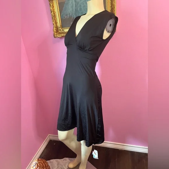UjENA | Dresses | Ujena Size Small Black Silky Lightweight Belt Ties In  Back Tank Sleeves